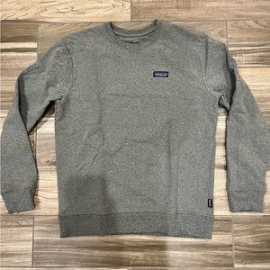 Patagonia Men’s Crewneck Size Medium